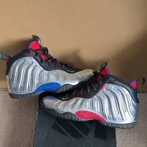 Nike Kids Sneakers in Silver, Red, and Blue